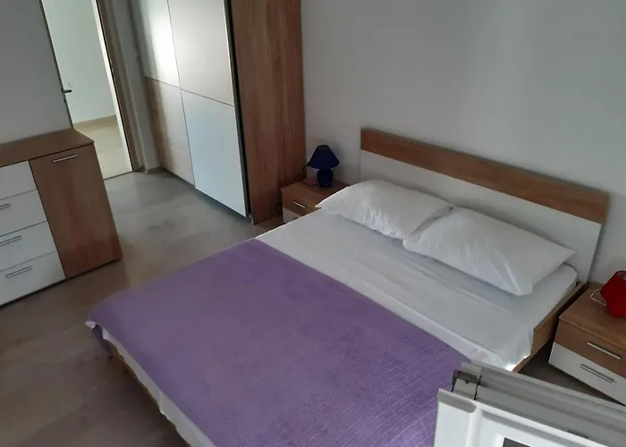 Jednosoban I Trosoban Апартаменты