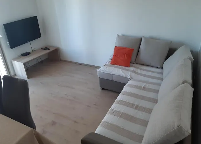 Jednosoban I Trosoban Апартаменты *