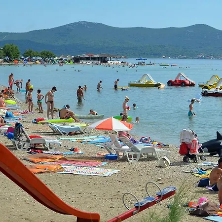 Compact Family 1-4 아파트 *