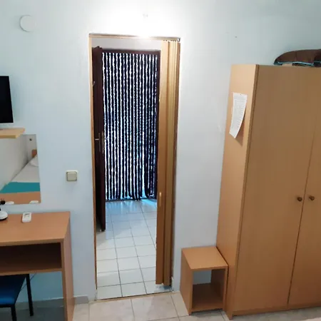 Jednosoban I Trosoban Apartment